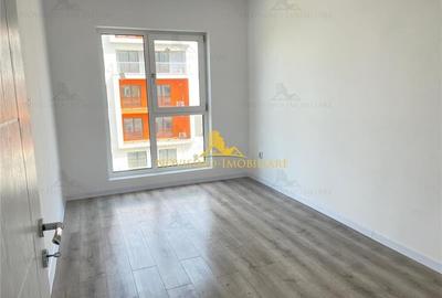 APARTAMENT CU 3 CAMERE IN ZONA SEMICENTRALA - 9