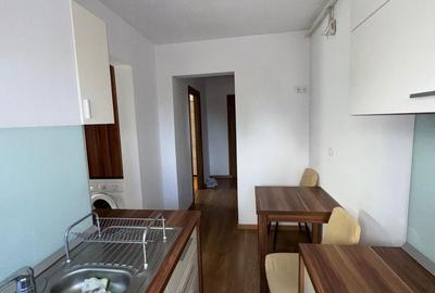 Apartament cu 2 camere decomandat, mobilat în Cornișa - 2