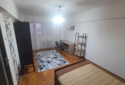 Garsonieră decomandată în Barieră - 1