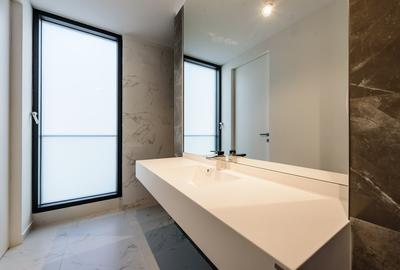 Apartament cu 4 camere decomandat, mobilat în Mamaia - 26