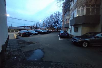 Spațiu comercial, de 135 mp, în Rovine - 2