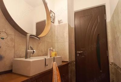 Vand apartament 3 camere Bro?teni 106.900 E negociabil - 10