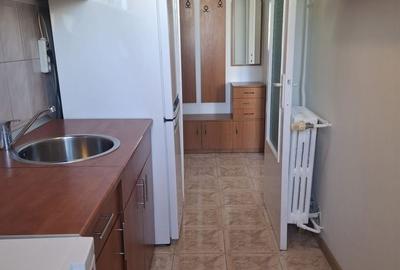 Apartament cu 2 camere semidecomandat în Astra