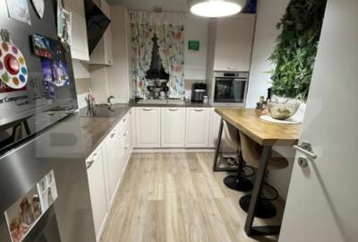 Apartament cu 3 camere decomandat în Central - 2