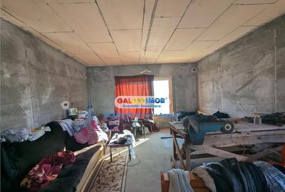 Adunatii Copaceni vila P 1 ,5 camere,suprafata 165 mp, teren - 1