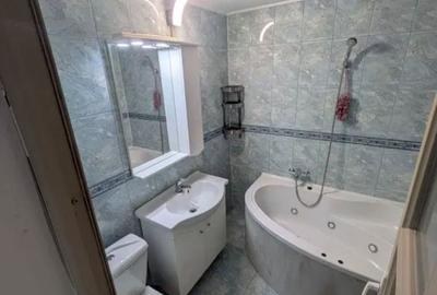 Apartament cu 3 camere decomandat în Rahova