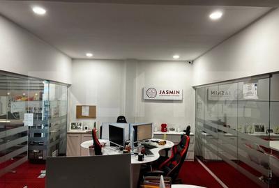 Casă cu 5 camere cu Teren 120 Mp în Central - 8