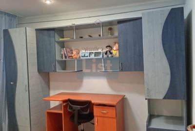 Apartament cu 3 camere decomandat în Micro 20 - 6
