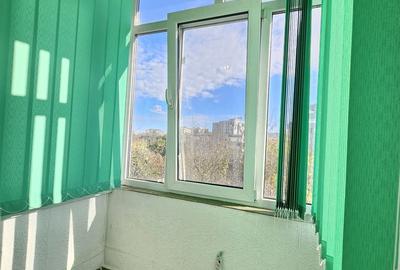 Apartament cu 3 camere decomandat, mobilat în Titan - 13