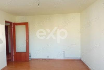 Apartament cu 3 camere decomandat în Banat - 3