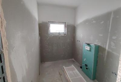 Duplex cu 4 camere cu Canalizare în Moșnița Nouă - 13