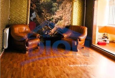 Apartament cu 3 camere decomandat în Drumul Taberei - 6