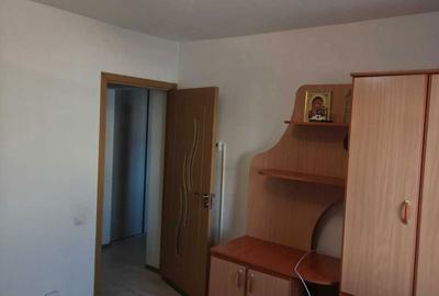 Apartament cu 2 camere decomandat în E3 - 1