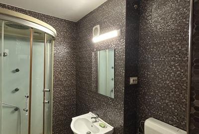 Apartament cu 3 camere decomandat în Calea București - 2