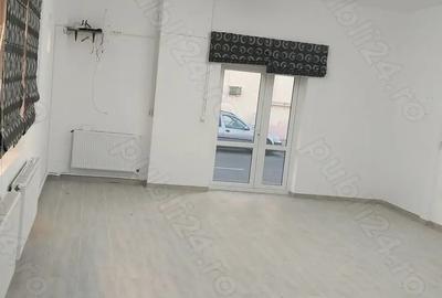 Spațiu comercial, de 100 mp, în Central - 6
