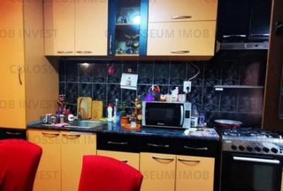 Apartament 4 camere, decomandat - zona Triaj - 2