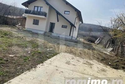 Casă cu 4 camere cu Teren 500 Mp în Bârnova - 7