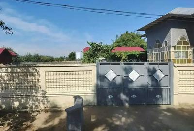 Casă cu 4 camere în Obârșia - 7