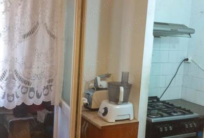 Vand Apartament 4 camere - decomandat, Cartier Crihala, Zona Pipa - 8