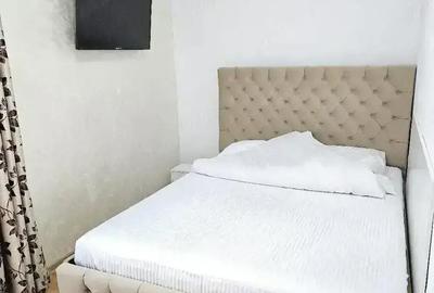 Apartament cu 3 camere semidecomandat în Tomis Nord - 2