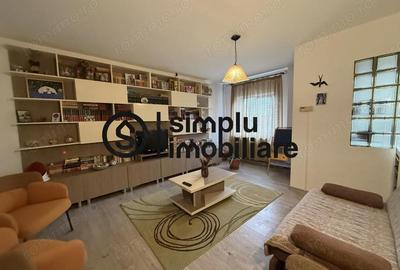 Apartament cu 4 camere decomandat în 1 Mai