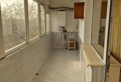 Apartament cu 3 camere decomandat, mobilat în Urziceni - 7
