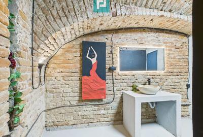 Eleganță subterană - pivniță exclusivistă Arad - 60