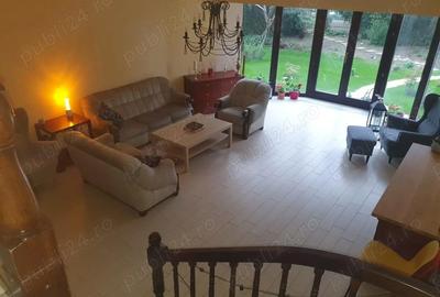 Casă cu 6 camere cu Teren 1160 Mp în Central - 8