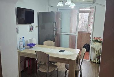 Apartament cu 2 camere decomandat în Casa de Cultură - 3