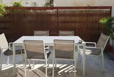 Casă cu 4 camere cu Teren 50 Mp în Central