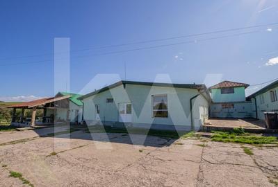 Proprietate industriala cu hale moderne, teren generos si acces Autostrada A1 Proprietate industriala cu hale moderne, teren generos si acces Autostrada A1 - 14