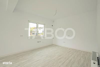 Casă cu 4 camere decomandat în Rășinari - 8