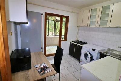 Apartament de 3 camere decomandat, 75mp, Nicolina Rond Vechi - 2