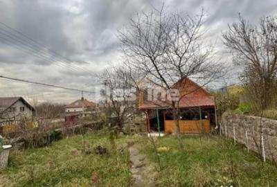 Casă cu 2 camere cu Canalizare în Uroi - 2
