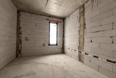 Casă cu 3 camere cu Teren 255 Mp în Cantemir - 2