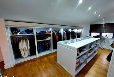 Casă cu 3 camere cu Teren 1341 Mp în Răzvad - 4