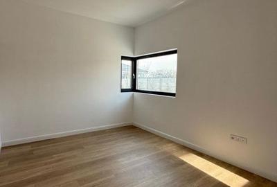 Casă cu 4 camere cu Teren 293 Mp în Balotești - 9