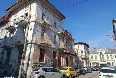 Casă cu 4 camere în Universitate - 1