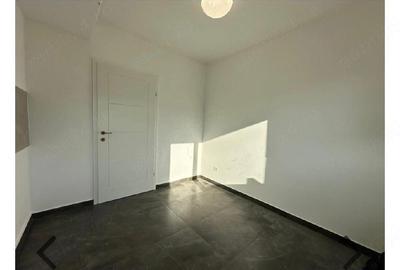 Apartament cu 2 camere decomandat în Sud - 4