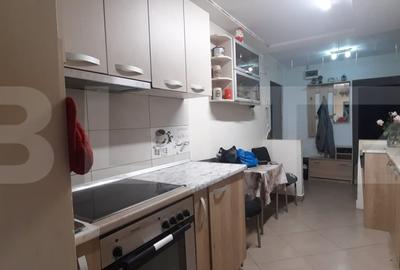Apartament de vanzare, 86 mp, zona Micro 17 - 6