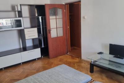 Apartament cu 2 camere decomandat în Alexandru cel Bun - 11