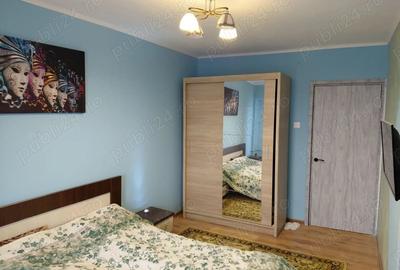 Apartament cu 3 camere decomandat în Central - 2