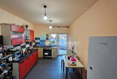 Casă cu 6 camere cu Canalizare în Ronaț - 10