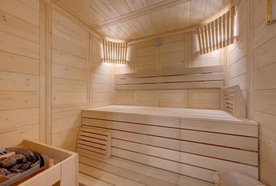 Casă cu 8 camere cu Canalizare în Central - 8