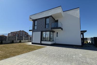 Casă individuală cu 4 camere cu Canalizare în Sânpetru - 5