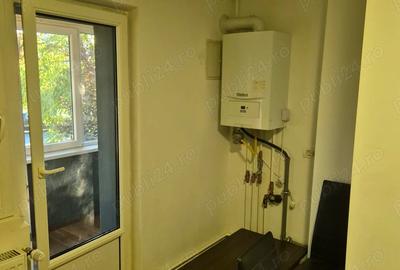 Inchiriez apartament 2 camere confort 1 - 2