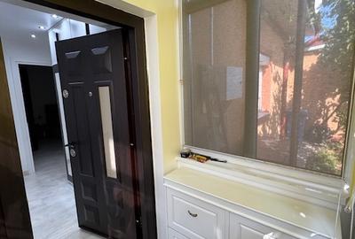 Casa la sol cu 3 camere, 933 mp teren, Valu lui Traian - 13