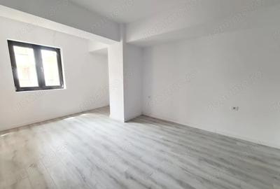Apartament cu 3 camere în Central - 4