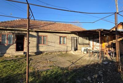 Casă cu 3 camere cu Teren 491 Mp în Central - 4