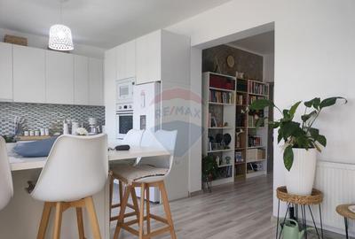 Casă cu 3 camere cu Teren 256 Mp în Nazna - 1